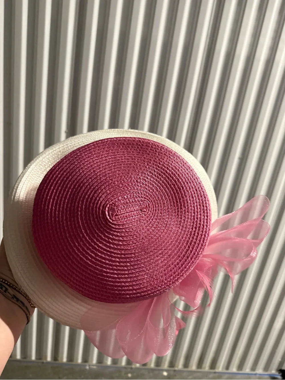 Giovannio ✅Hat Pink & White Sinamay Fascinator with Rosette Accent